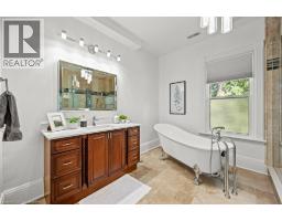 89 LYNDEN Road - 28