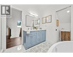 89 LYNDEN Road - 39