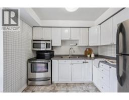 32 MOWAT Boulevard UnitNo. 52 - 7