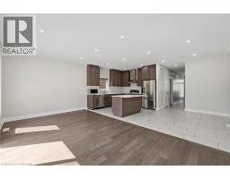 135 IAN ORMSTON Drive - 8