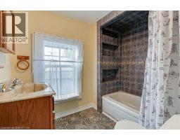 279 CHARLOTTE Street - 2