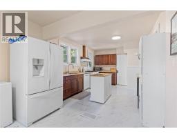 456 WATERLOO Street S - 13