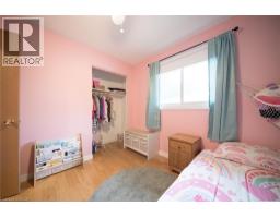 17 KELLY Avenue - 25