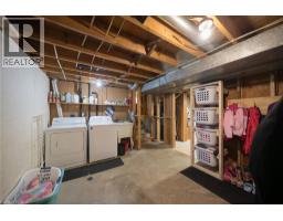 17 KELLY Avenue - 35
