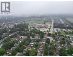 17 KELLY Avenue - 38