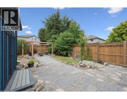 55 STIEFELMEYER Crescent - 31