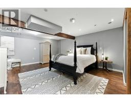 11 HUBERT Court - 14