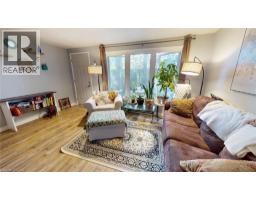 91 AVONWOOD Drive UnitNo. 17 - 5