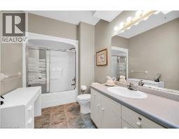 223 GREENBRIAR Road - 20