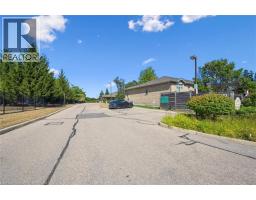 900 DOON VILLAGE Road UnitNo. 4 - 39