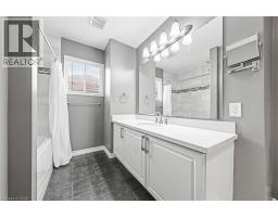 163 GLENVALLEY Drive - 32