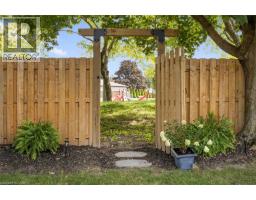49 LAURIS Avenue - 33