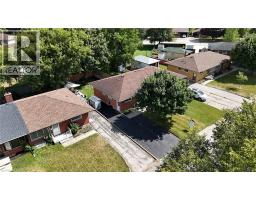 49 LAURIS Avenue - 35