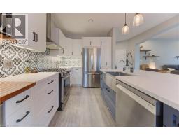 644 FRIEBURG Drive - 14
