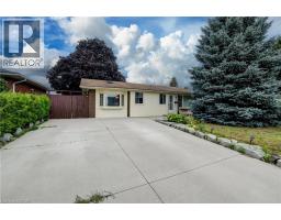 1740 HOLLEY Crescent - 4