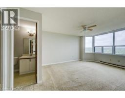 55 GREEN VALLEY Drive UnitNo. 1009 - 11