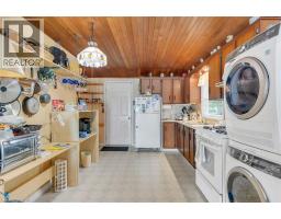 966 SOUTH COAST Drive - 9