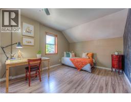 116 CEDAR Street S - 18