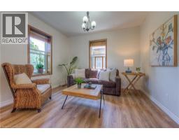 116 CEDAR Street S - 6