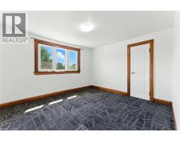 117 POLLOCK Avenue - 19