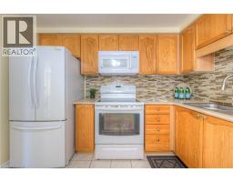 985 ELGIN Street N - 17