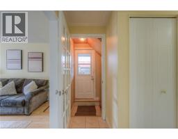 985 ELGIN Street N - 27