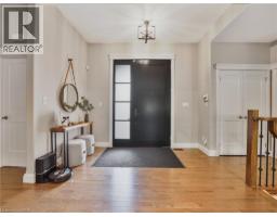 14 ROSS Avenue N - 7