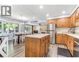 258 ADAMS Avenue - 11