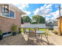 258 ADAMS Avenue - 32