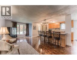 176A COGHILL Place UnitNo. A - 12