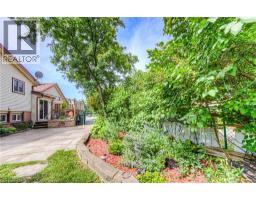 176A COGHILL Place UnitNo. A - 40