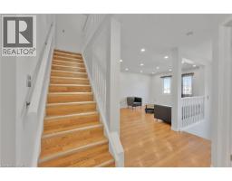 34 PHAIR Crescent - 13