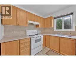 34 PHAIR Crescent - 16