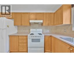 34 PHAIR Crescent - 22