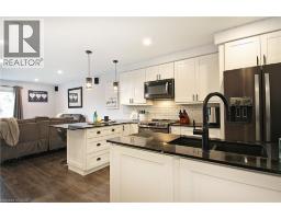 410 PIONEER Drive UnitNo. 6 - 12