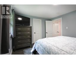 410 PIONEER Drive UnitNo. 6 - 19