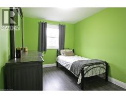 410 PIONEER Drive UnitNo. 6 - 24