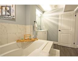 410 PIONEER Drive UnitNo. 6 - 31