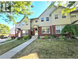 26 POPLAR Drive UnitNo. 5 - 2