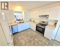 26 POPLAR Drive UnitNo. 5 - 3