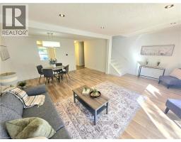 26 POPLAR Drive UnitNo. 5 - 9
