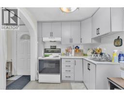 228 MAIN Street - 7