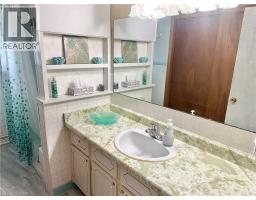 332 SPYDELL Street N - 22