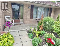332 SPYDELL Street N - 5
