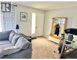 332 SPYDELL Street N - 6