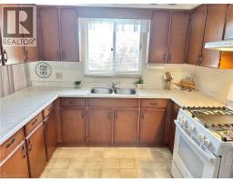 332 SPYDELL Street N - 9