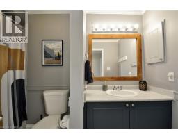 423 LANGLAW Drive - 24