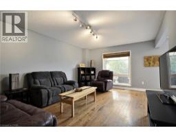 423 LANGLAW Drive - 6
