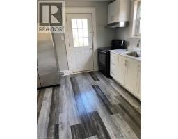 246 MADISON Avenue S - 3