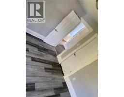 246 MADISON Avenue S - 8